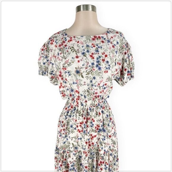 Sokie Collective The Peek-a-Boo Dress Floral Cutout Back Tiered Crinkle NEW L - Picture 4 of 9